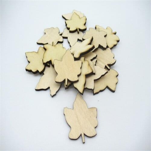 20PCS 3.3cm Natural Wood Crafts Maple leaf wooden ornaments Pentagram bookmark Art Collection Handmade wooden DIY decoration