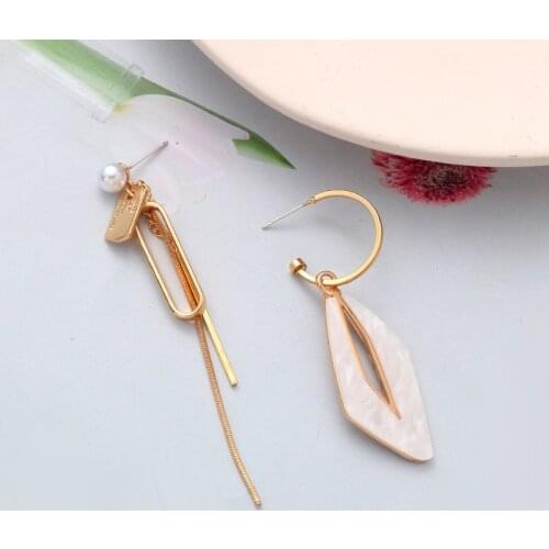 Asymmetric Exquisite Shell Hoop Earrings Temperamental Trend Long Tassel Simulated-pearl Earrings Female Fashion Jewelry