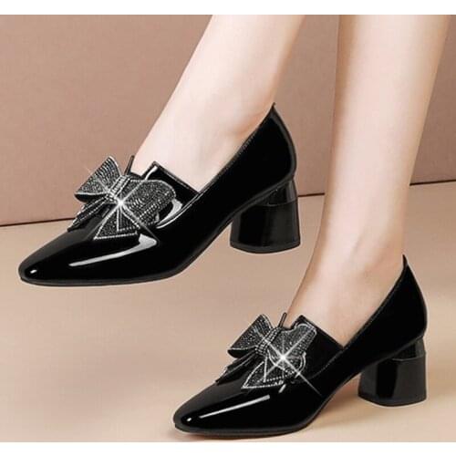 Patent Leather Crystal Bow Pumps Women Autumn Thick Heels Pointed Toe Loafers Woman Fashion Slip on Office Shoes Ladies