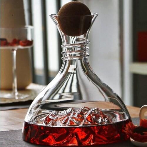 Handmade Lead-free Crystal Glass Large Red Wine Quick Decanter Household Wine Dispenser Pot Set Iceberg Decanter 1800ML