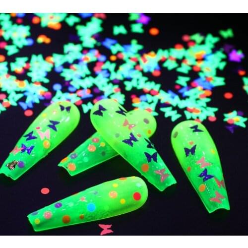 2021 New 7 Colors Luminous Nail Sequins Butterfly Colorful Glow in The Dark Flakes Paillette Girls Nail Art DIY Sequin PD71