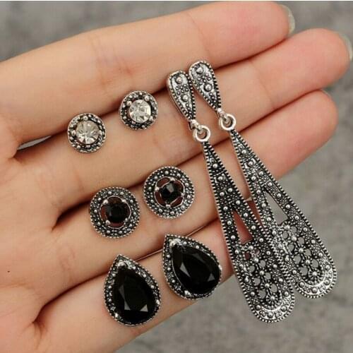 4pairs /Card Black Acrylic Cabs Crystals and Long Teardrop Alloy Vintage Earrings Pack for Women