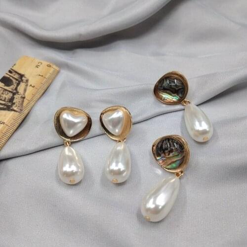 American jewelry earrings personality temperament retro versatile fashion pearl Baobei Earrings female d76