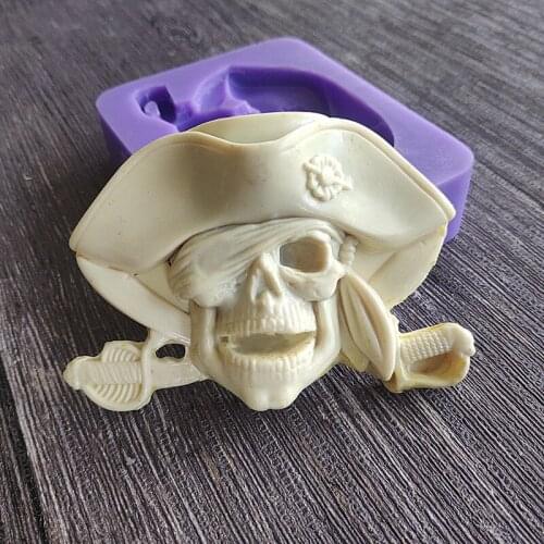 Captain Skull Shaped Silicone Molds Halloween DIY Handmade Fondant Cake Mold Sugar Craft Chocolate Moulds Tools Cake Decor18172