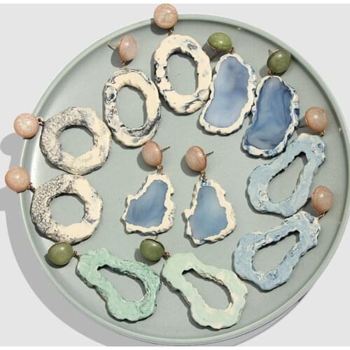 JUST FEEL Geometric Resin Long Drop Earrings For Women Acrylic irregular Fashion New Statement Big Drop Earrings Punk Jewelry