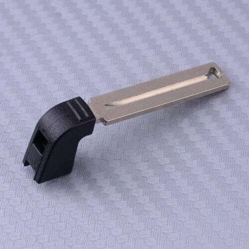 4.8 cm Uncut Emergency Remote Key Fob Blade Insert 69515-30380 Fit For Lexus ES350H GS350 GS450H IS250 IS350 RC350