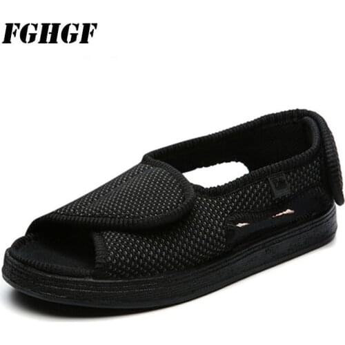 Spring and autumn new products for the elderly can adjust the widening of the net cloth shoes Foot swelling and deformities can