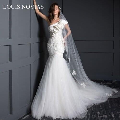 LOUIS NOVIAS Sexy Mermaid Tight Wide Waistband Hip Dream Brush Train Illusion Open Back Delicate Embroidery Applique Wedding