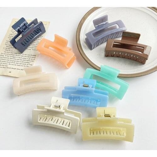 1Pc Acrylic Hairpins Large Size Geometric Square Hollow Hair Claws Vintage Hair Clips Grips Clamp for Women Hair Accessories