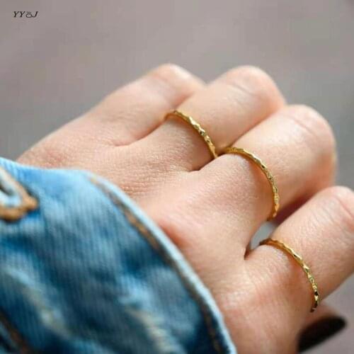 Super thin midi rings for women stainless steel hammered texture gold pinky ring thumb minimalist size 5 size 9wholesale 2021