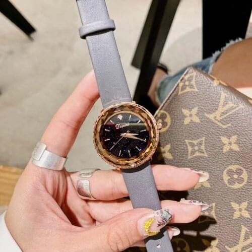 New Fashion Sexual Cold Wind Women Real Leather Strap Watches Perfect Round Vogue Girl Student Quartz Watch Faceted Glass Montre