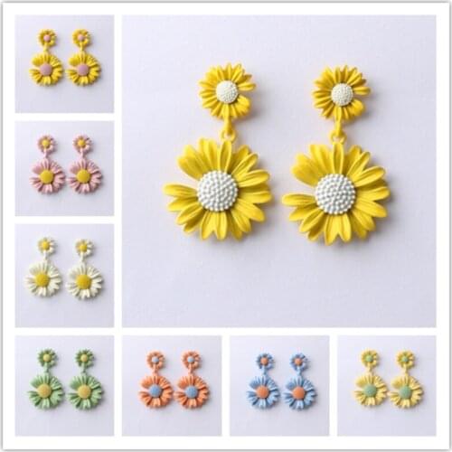 Flower Daisy Stud Earrings for Women Jewelry Sweet Candy Girl Fresh Petal Gift Fashion Korean two links daisy Earrings