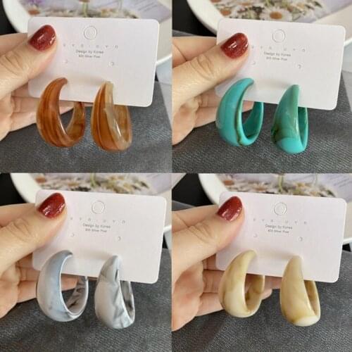 Trendy Simple Pinkycolor CC Earrings Resina Charms Thick Circle Ear Jewelry Accessories Lovely Pins Earrings Brincos