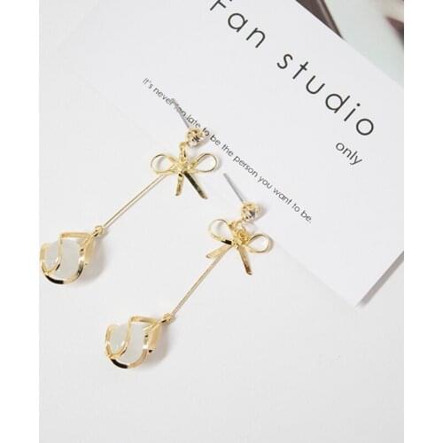 Earrings New Arrival Fashion Metal Trendy Water Drop Women Dangle Earrings Simple Korean Jewelry Female Long Pendant Earrings