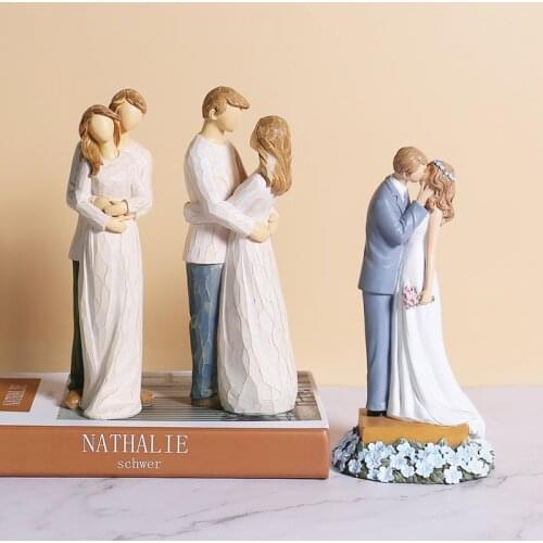 Creative Resin Figurines Ornaments Home Decoration Accessories Family Parents Child Couple Sculpture Craft Bedroom Wedding Gifts