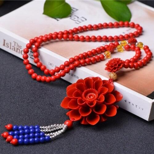 Natural red sweater chain chrysanthemums bloom female year of fate