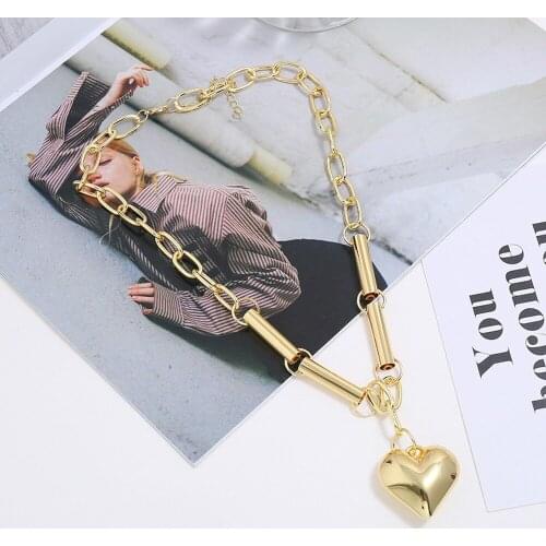 2020 new design Fashion Elegant Stereo gold Necklace Celebrity Simple Heart Sweater Chain zinc alloy long necklaces HWASY1804