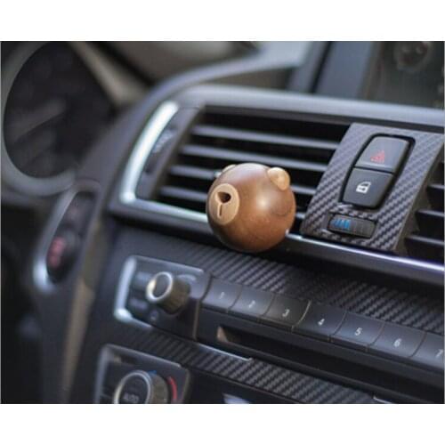 1PCS Car Perfume Clip Air car Freshener Auto Vent Fragrance Parfum Smell Diffuser Wood Walnut bear Styling Accessories