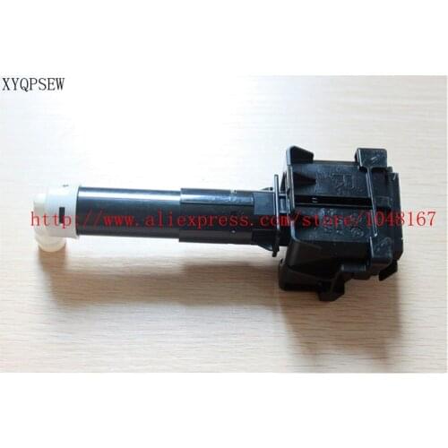 XYQPSEW For TOYOTA headlight cleaning nozzle 85207-52010, 8520752010