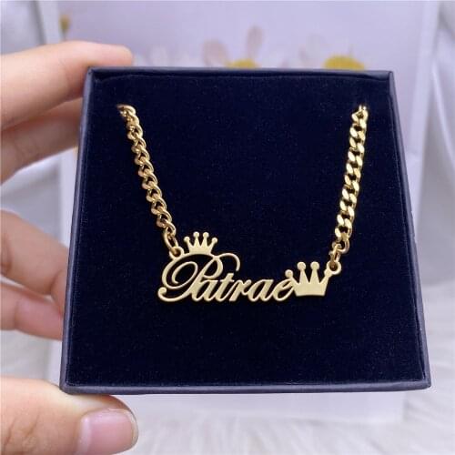 AurolaCo Custom Name Necklace with Crown Stainless Steel Cuban Chain Necklace Custom Letter Choker Necklace Jewelry Gift