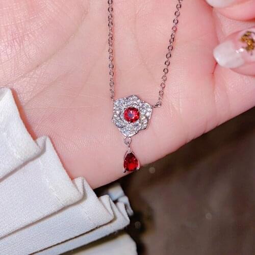 Charming Brilliant Red Zircon 925 Silver Necklaces for Women Crystal Pendant Necklace Choker Clavicle Chain Trendy Jewelry 2021
