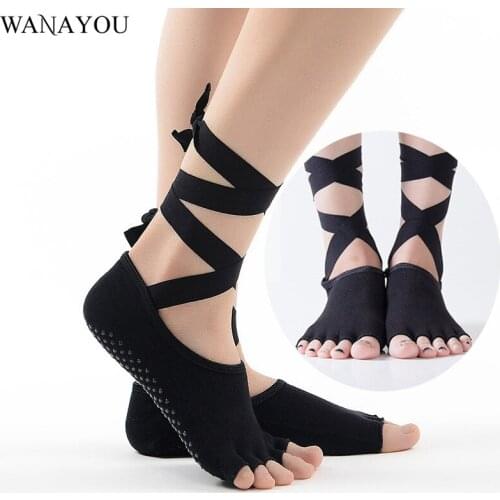 WANAYOU Women Anti-slip Cross Strap Open Toes Sports Socks Backless Cotton Anti-Sweat Yoga Socks Ballet Pilates Fitness Socks