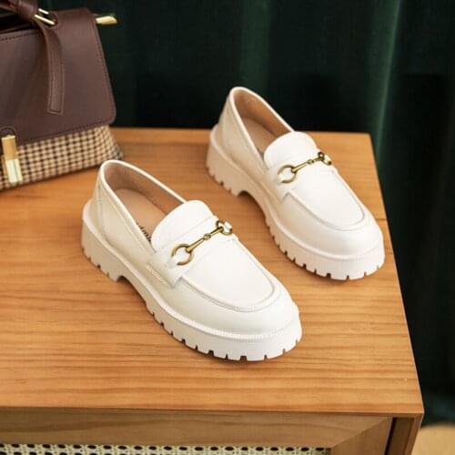 Women Loafer Shoes 2021 Spring New British Style Genuine Leather Ladies Oxford Shoes Metal Buckle Casual Sneakers Ladies