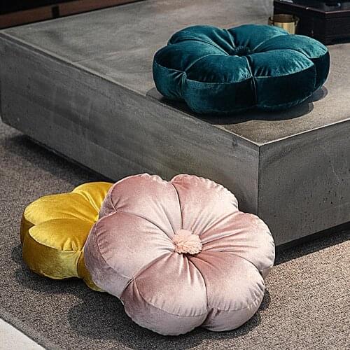 Petal Pillow Nordic Velvet Sofa Bed Cushion Floral Sleeping Pillows Soft Round Cushions Home Bedding Bedroom Nursery Decoration