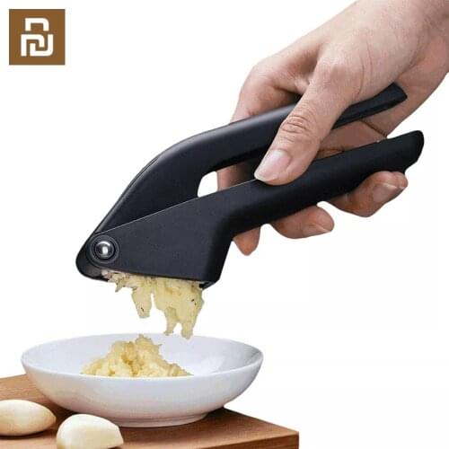 Youpin Huohou Kitchen Garlic Presser Manual Garlic Crusher Kitchen Tool Multi Micer Cutter Squeeze Tool Fruit Vegetable Tools