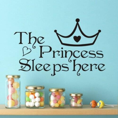 Princess crown sleeps here Wall Decal Wall Lettering Art Words Vinyl Wall Sticker children room Home Decor Decoration stickers