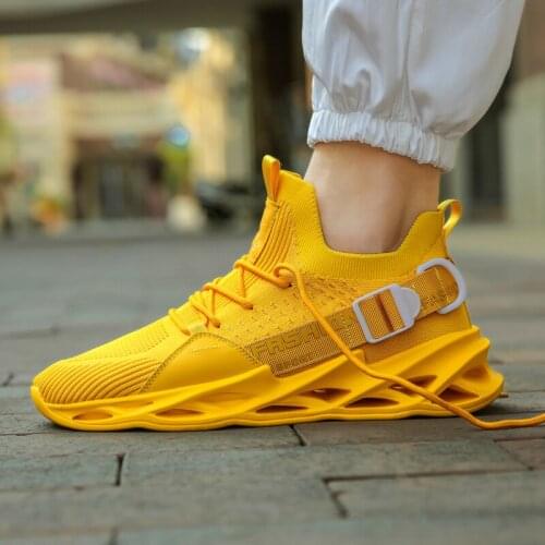 Men Women Sneakers Breathable Running Shoes Outdoor Man Sport Fashion Comfortable Casual Couples Gym Mens Shoes Zapatos De Mujer