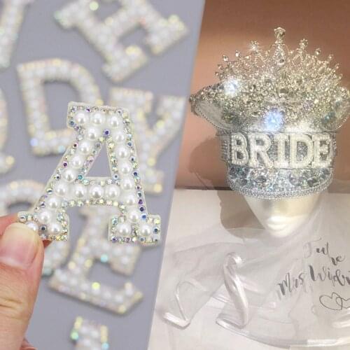 1Pcs Patches Pearl Rhinestone Letter Patches For Clothing English Alphabet Rhinestone Appliques Sew On Jeans Hats 3D Handmade