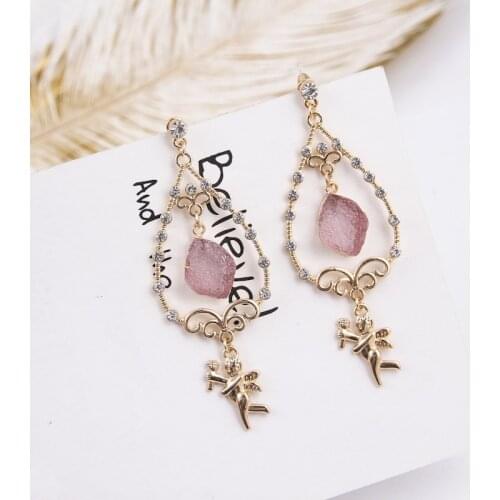 New Hollow Water Drop Shape Pink Crystal Rhinestone Drop Earring Cute Angel Pendant Vintage Jewelry Earrings For Women 5C4025