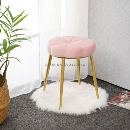 Nordic dressing table stool simple petal chair net red ins makeup chair modern bedroom makeup stool small round stool