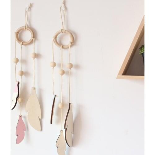 Nordic Style Wooden Feather Wall Hanging Ornaments Pendant For Kids Room Decorations Dreamcatcher Curtains Nursery Decor Props