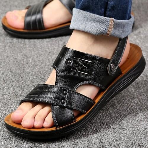 Outdoor 2021 summer beach sandals men shoes platform dual use slippers breathable leather shoes man sandals high quality