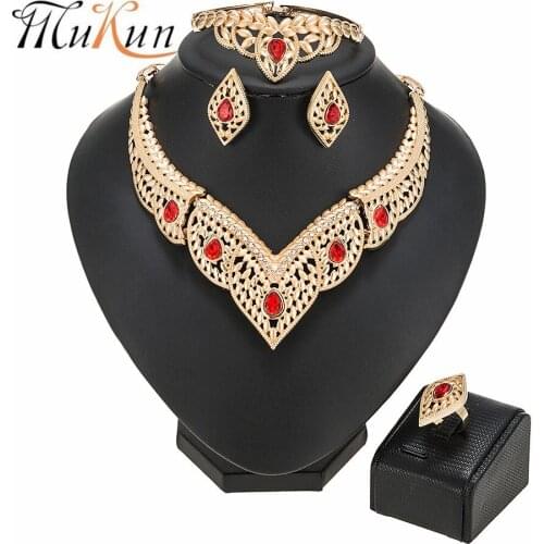 New Partyring Noble Earring Bracelet Necklace Women Wedding Noble Gold Designer Jewelry Set Fashion Bridal Wholesale