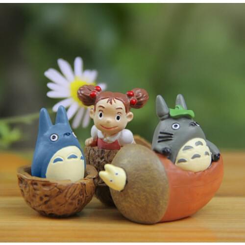 Cartoon Resin Acorn Walnut Totoros Mei Mini Figure Dolls Nut Landscape Miniature Figurines Home Garden Decoration Toys for Kids