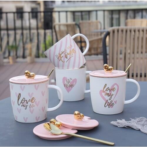 Love Theme Milk / Coffee Mugs Cartoon MultiColor Mugs Cup Kitchen Tool Gift X-Mas Gift Cute Coffee Mugs And Cups