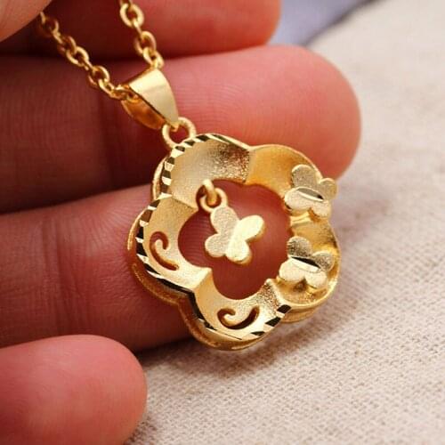 Wando Charms Wedding butterfly Gold Color Pendant Chain Necklaces for Women Girls Gold Color Jewelry Trendy PNG Gifts