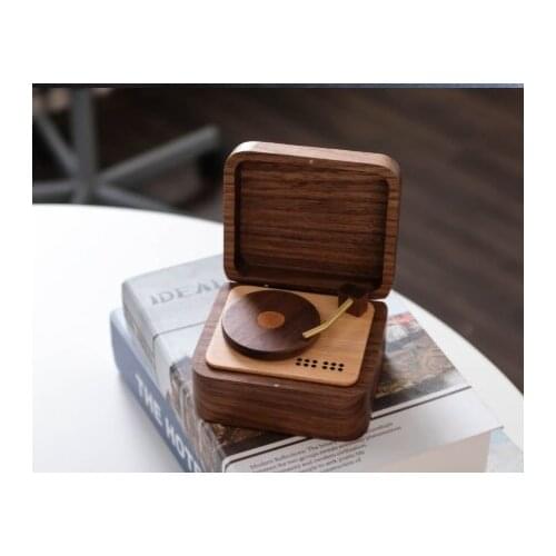 Creative wood vinyl record player music box J03