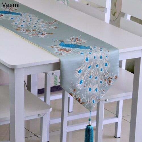 New Chinese Style Peacock Embroidery Table Runner Birds Flower Pattern Table Flag Decoration for Dining Table with Tassels