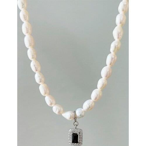Silvology 925 Sterling Silver Black White Square Zircon Pendant Necklace Ladies Freshwater Pearl Simple Necklace Luxury Jewelry