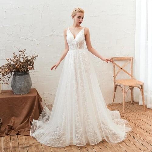 V-neck Boho Lace Wedding Dress Sleeveless Illusion Bodice Robe De Maria Lace Up Back White Ivory Vestido De Noiva Chapel Train