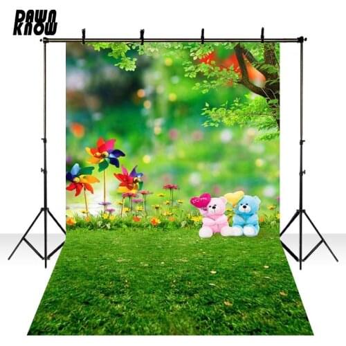 DAWNKNOW Flower Bear Vinyl Photography Background For Wedding Lawn Backdrops Photocall Children Photo Studio Props CM6524