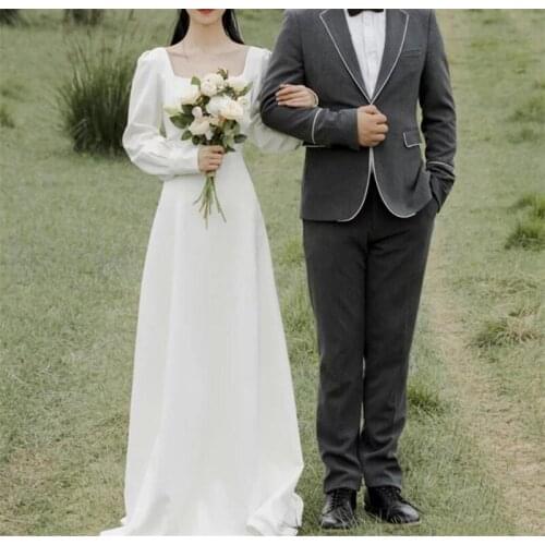 Soft Satin Simple A-Line Square Neck Vintage Long Sleeve Sweep Train Wedding Gown Wedding Dress Bride robe de mariée