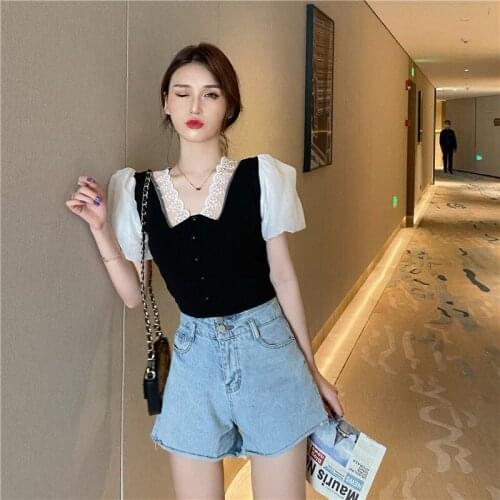 Womens T-Shirts Sexy Lace Stitching Lace Knit Top with Short-sleeved T-shirt New Puff Sleeve Silk Edge Short Slim Slim Thin Top