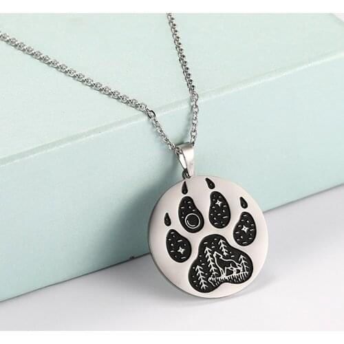 COOLTIME Fashion Animal Wolf Claw Pendant Necklace Cute Jewelry Jewelry for Boys and Girls Nightmare Before Christmas