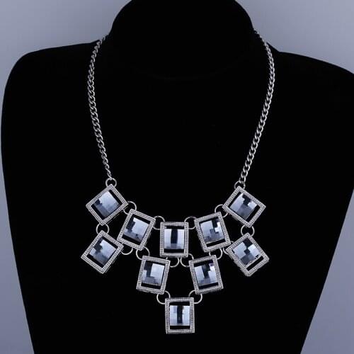 Luxury Square Crystal Statement Necklace Gold Color and Silver Plated Metal Fashion Pendant Necklaces for Women