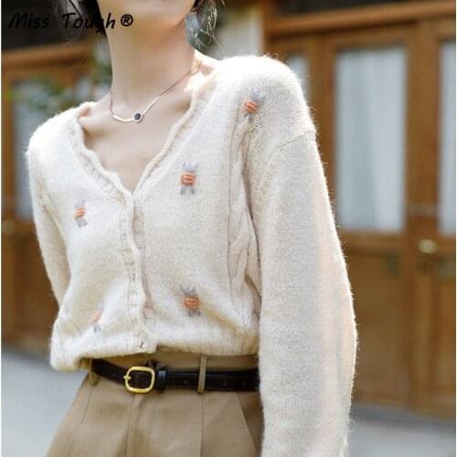 Autumn Casual Knitting Sweater Cardigan Women 2021 V-Neck Sweet Knitted Tops Female Korean Solid Button Fashion Sweater Coat